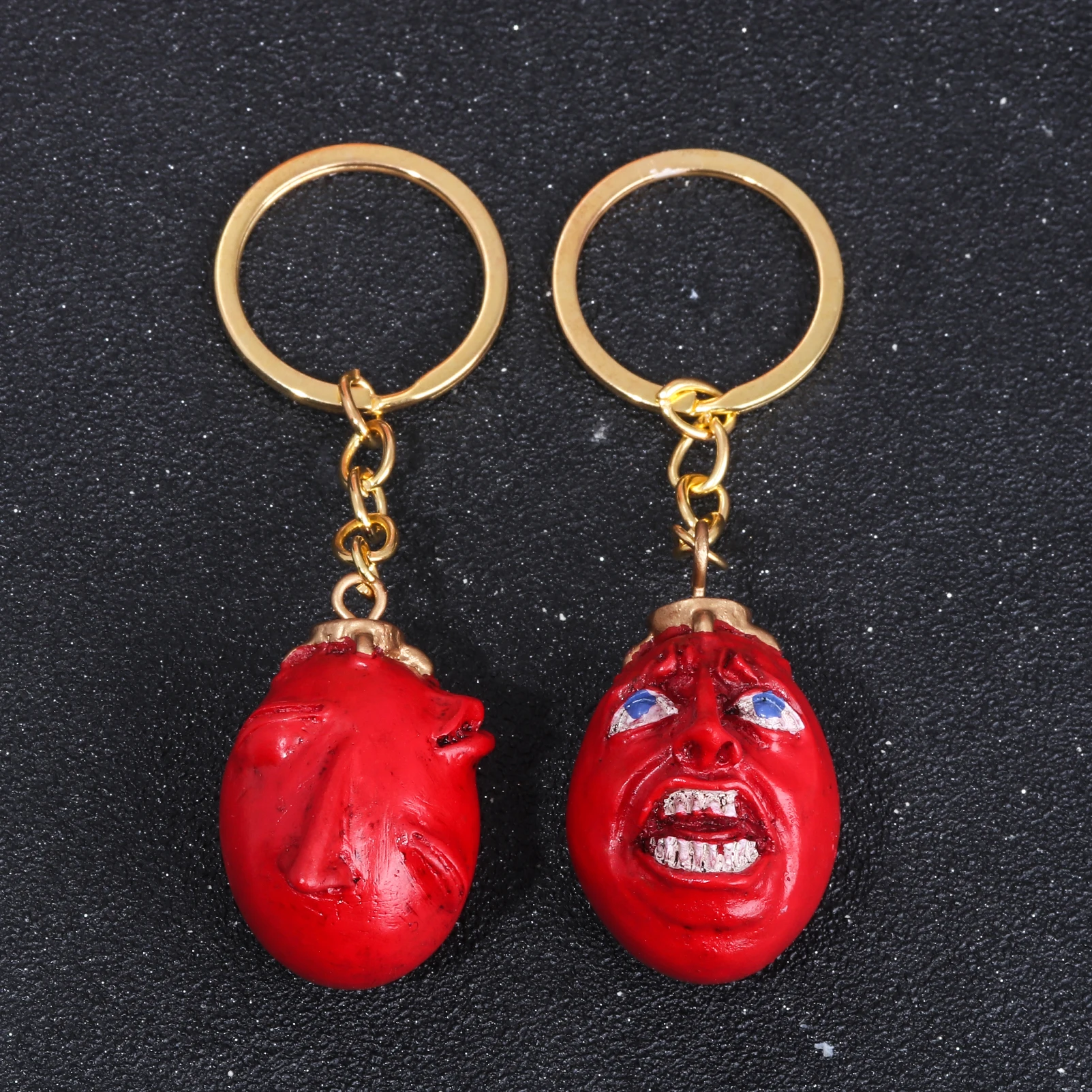 LLavero de huevo Overlord con logotipo rojo de Anime, colgantes con logotipo de marca Guts Slave, accesorios de Cosplay, regalo para hombres y mujeres, joyería para mochila Berserk