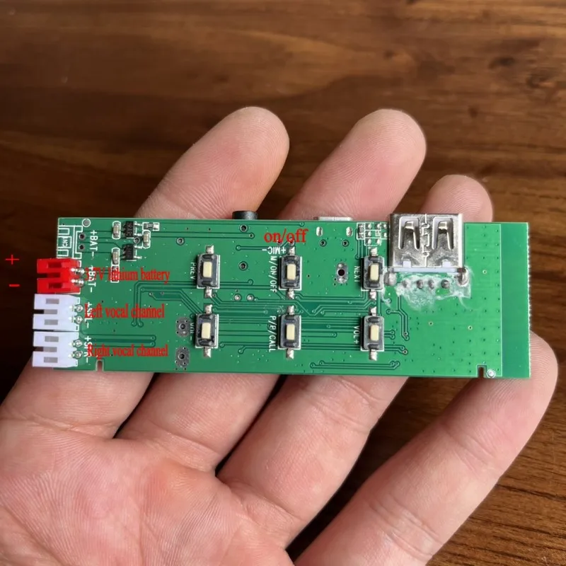 2x5W stereo Bluetooth power amplifier board supports U disk, TF card, AUX and other inputs