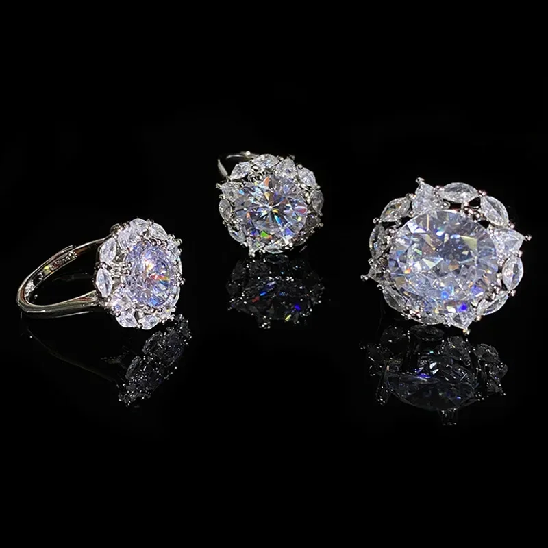 

MDL Moissanit. Style Super Shiny 3 Carat Light Luxury Precision Ring Women Live Leads 18K Gold Plated