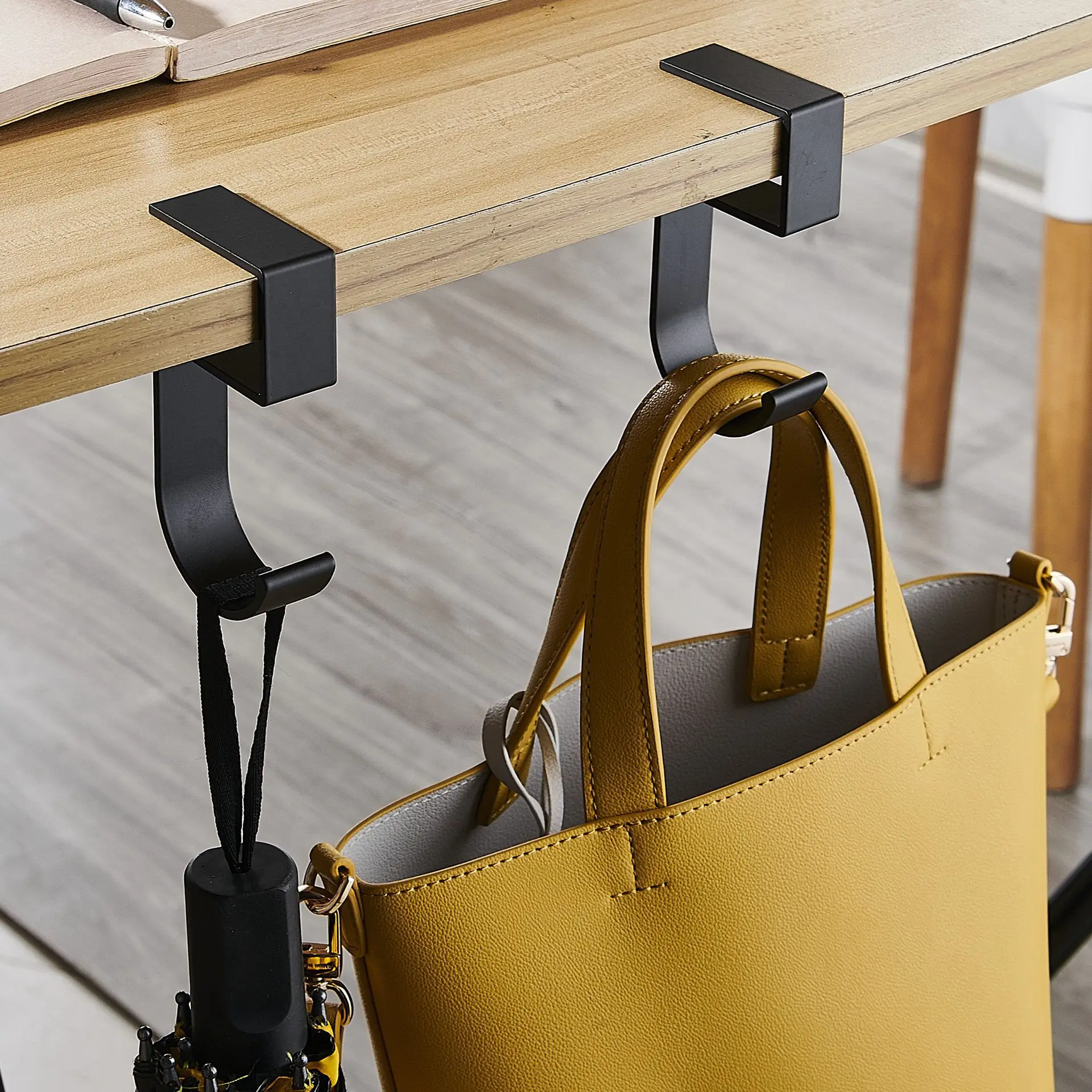 

Portable Steel Bag Hook for Hanging Table Purse Bag Hooks Wall Hanger Holder Handbag Hanger Desk Side Holder Home Storage