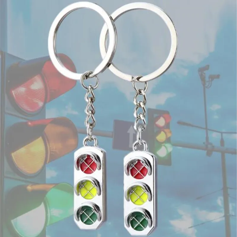 Hot Sale Luxury metal Metal Keychain Car Key Chain Key Ring Traffic Light Mini chain pendant For Man Women Gift wholesale 17287