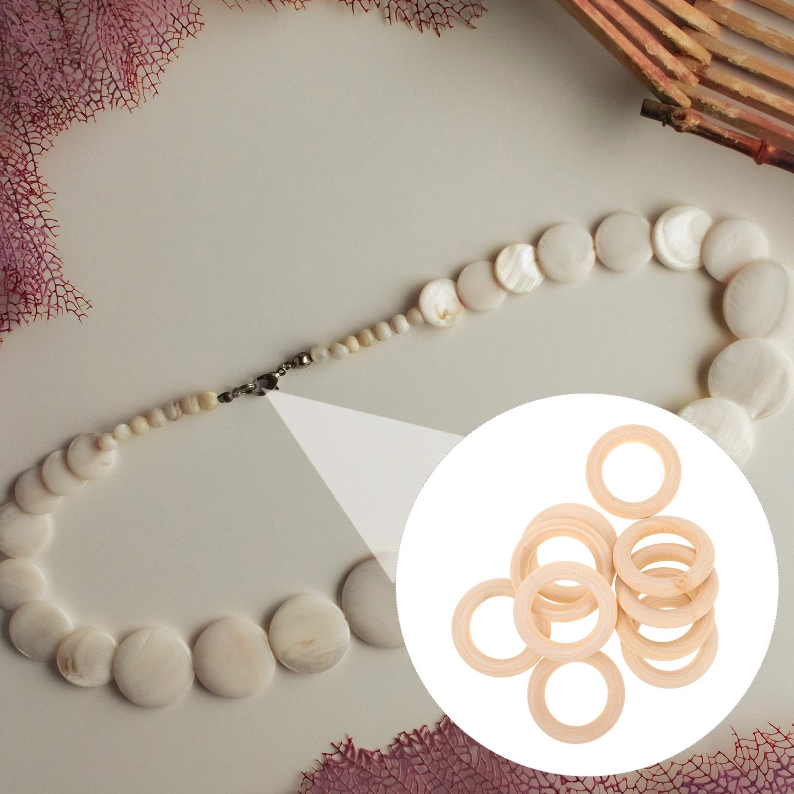 

10Pcs Natural Wooden Rings for Crafts Unfinished Wood Circles Jewelry Making Macrame Supplies 4.5cm DIY Pendant Connectors