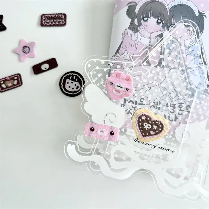 Niedliche, selbstklebende, gestickte Aufnäher im INS-Stil mit lieblichen Cartoon-Designs für DIY-Kleidung, Rucksäcke und Dekorationen. – Detail 2