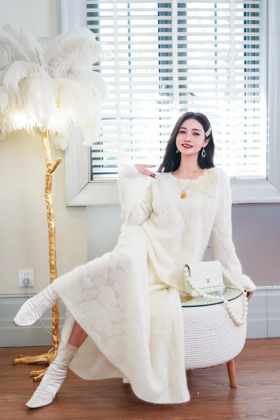 

Новый женский вязаный комплект на осень-зиму 2025: уютный, мягкий, свободный свитер и брюки из смесовой шерсти с начесом, комфортный, в стиле «ленивый шик»