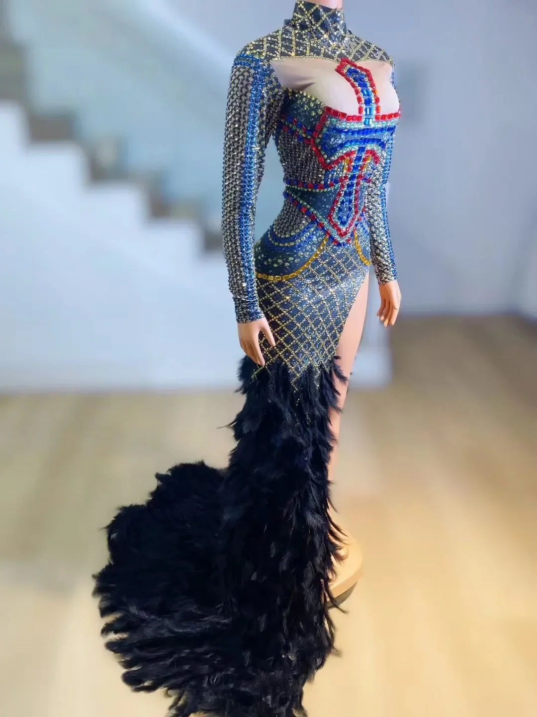 

Women Sparkly Long Rhinestone DJ DS GoGo Dancer Dress Performance Stage Wear Outfit With Feather Drag Queen Costumes