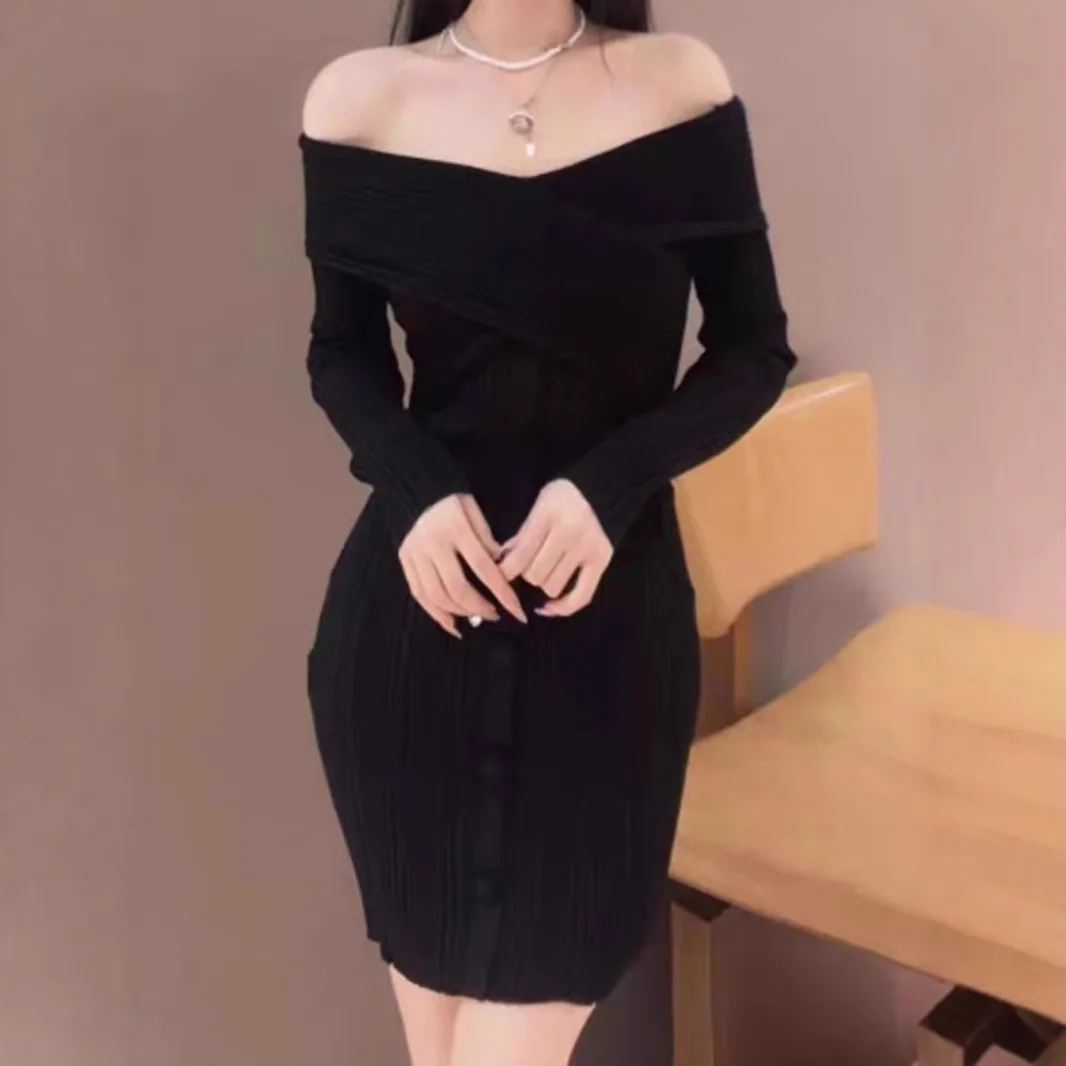 Long Sleeved Threaded Dress Black Sexy Hip Hugging Skirt Cross One Shoulder Off Shoulder SP 2024 Autumn and Winter Evening Dress