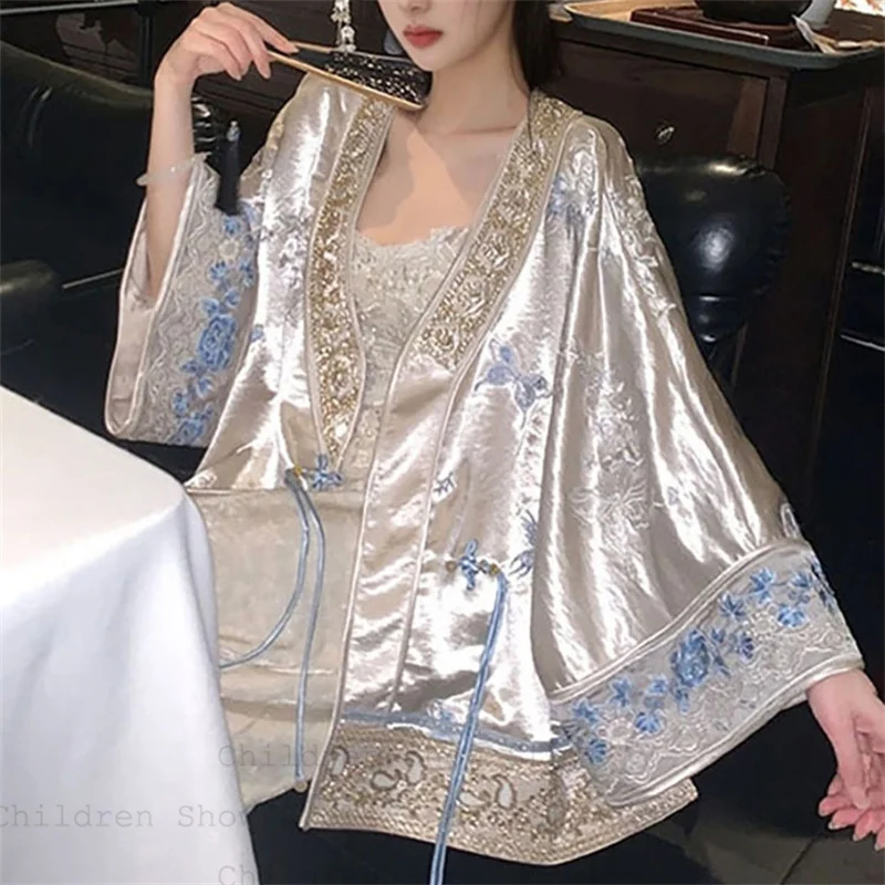 Luxury Embroider Butterfly Tang Clothes Flare Sleeve Hanfu Costume New Chinese Style Jacket Outwear Lady Autumn New Coat