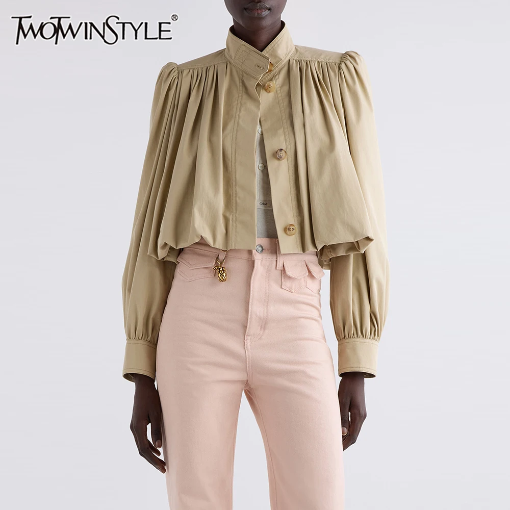 

TWOTWINSTYLE, свободные модные короткие куртки со складками для женщин, однобортная куртка со стойкой и длинными рукавами в стиле пэчворк, женская