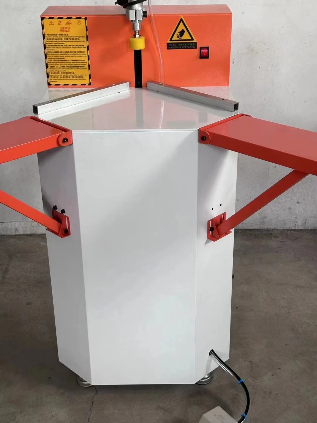 

Automatic 45 Degree Angle Cutter Notching hine PVC UPVC Manufacturing Aluminum Cutting Saw New Plants Engine Core