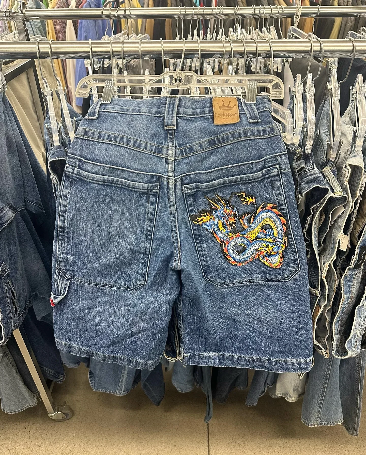 Mulheres Y2K Hip Hop Denim Shorts, Bordado Dragão, Jeans Baggy, Lavagem Retro Gótica, Perna Larga, Ginásio de Carga Curto, Azul, Nova Moda