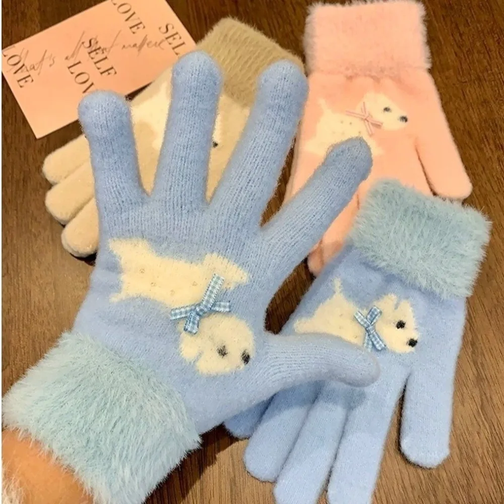 Durable Polyester Fuzzy Full Finger Gloves Cold Proof One Size Winter Warm Knitted Gloves Touch Screen Gloves For Cycling