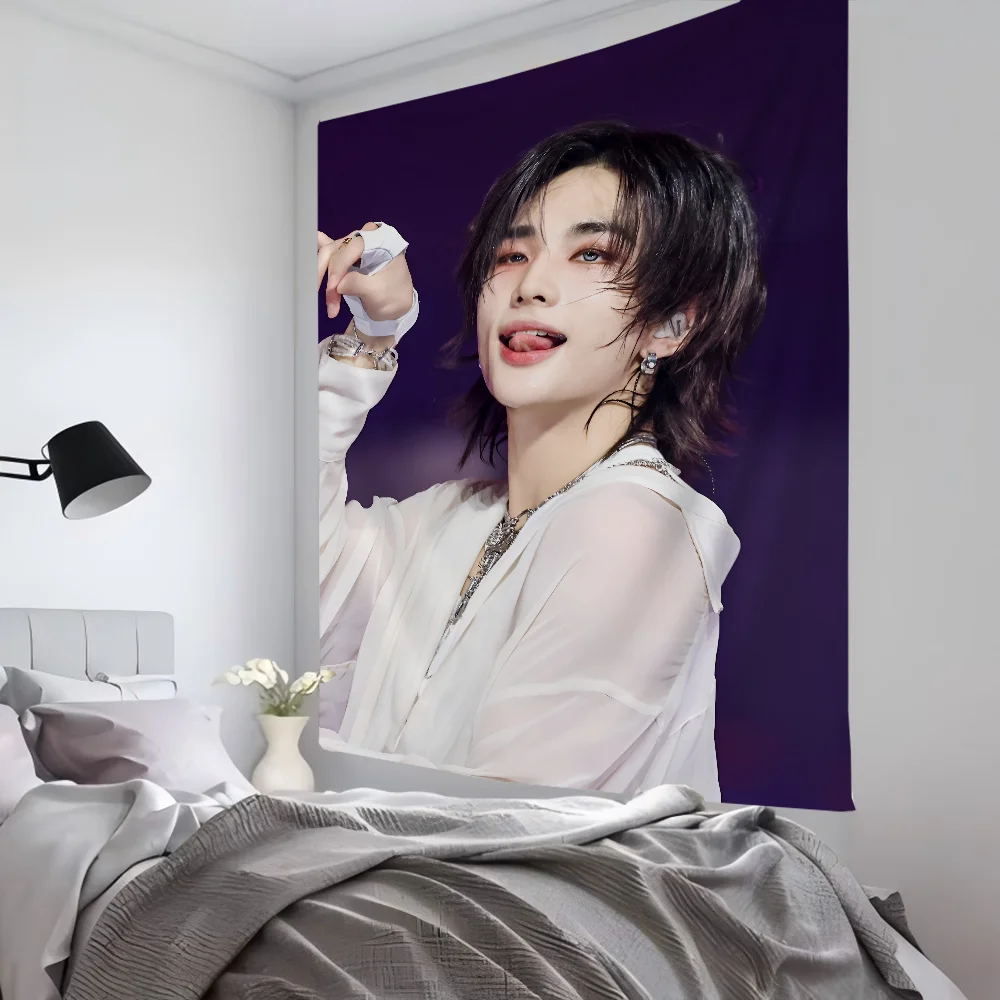 

Hyunjin Tapestry Room Decor Wall Cloth Party Hanging Background Room Decor Baby Room