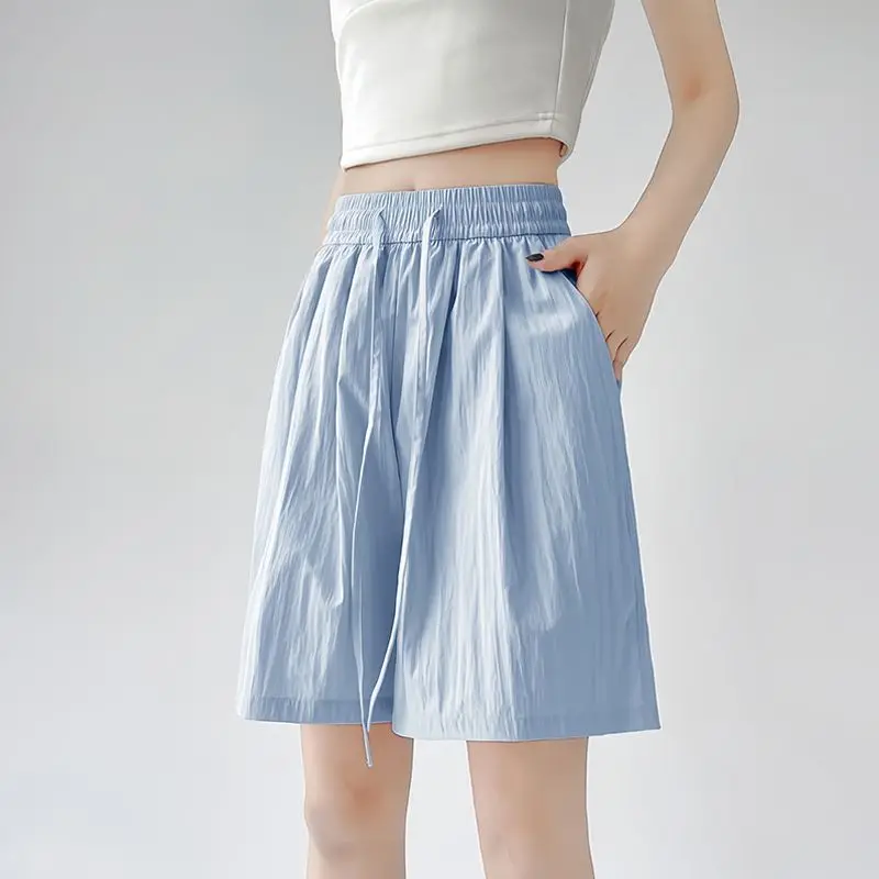 

Fashionable Summer Ice Silk Short Pants Women's Casual Thin Five-Point Sports Shorts High Waist Loose Fit Quick Dry PVC Material