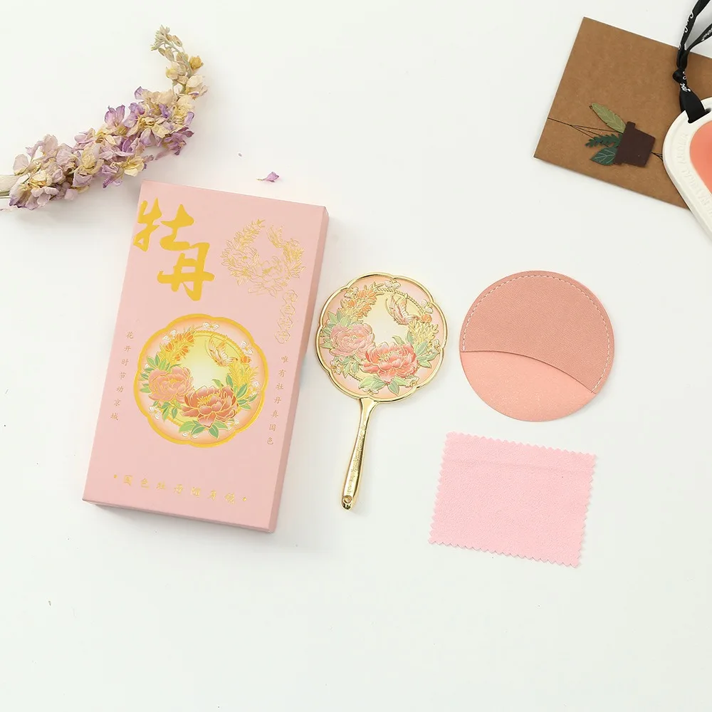 Espelho de metal estilo chinês vintage portátil peônia flor espelho portátil ferramentas cosméticas delicado bolso maquiagem espelho