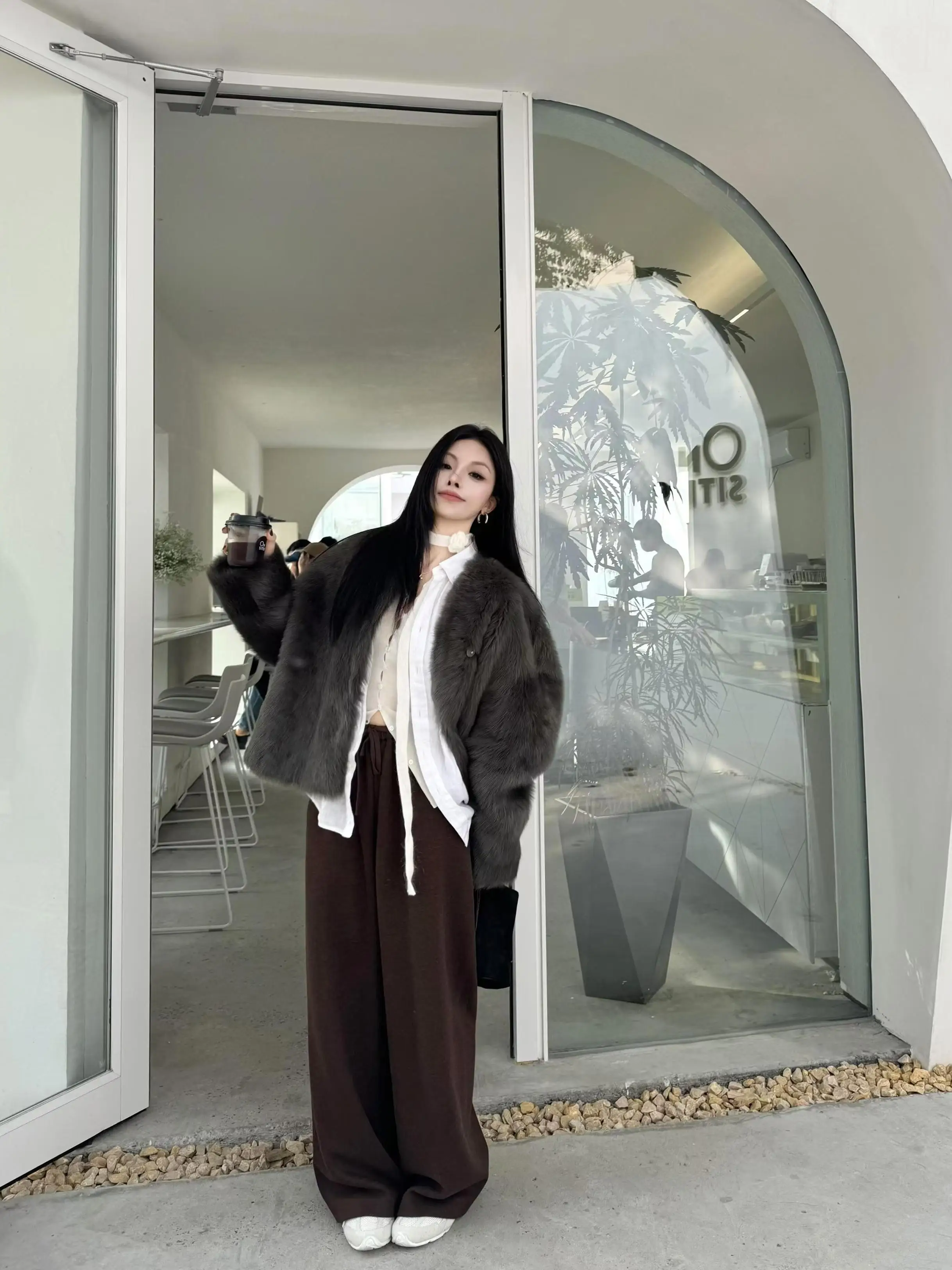 

Lamb Wool Jacket Women Outfit Woman Woolen Fleece Coat Fur Hair Strand Fiber Filament Thread Yarn String Cord Rope Twine Cable