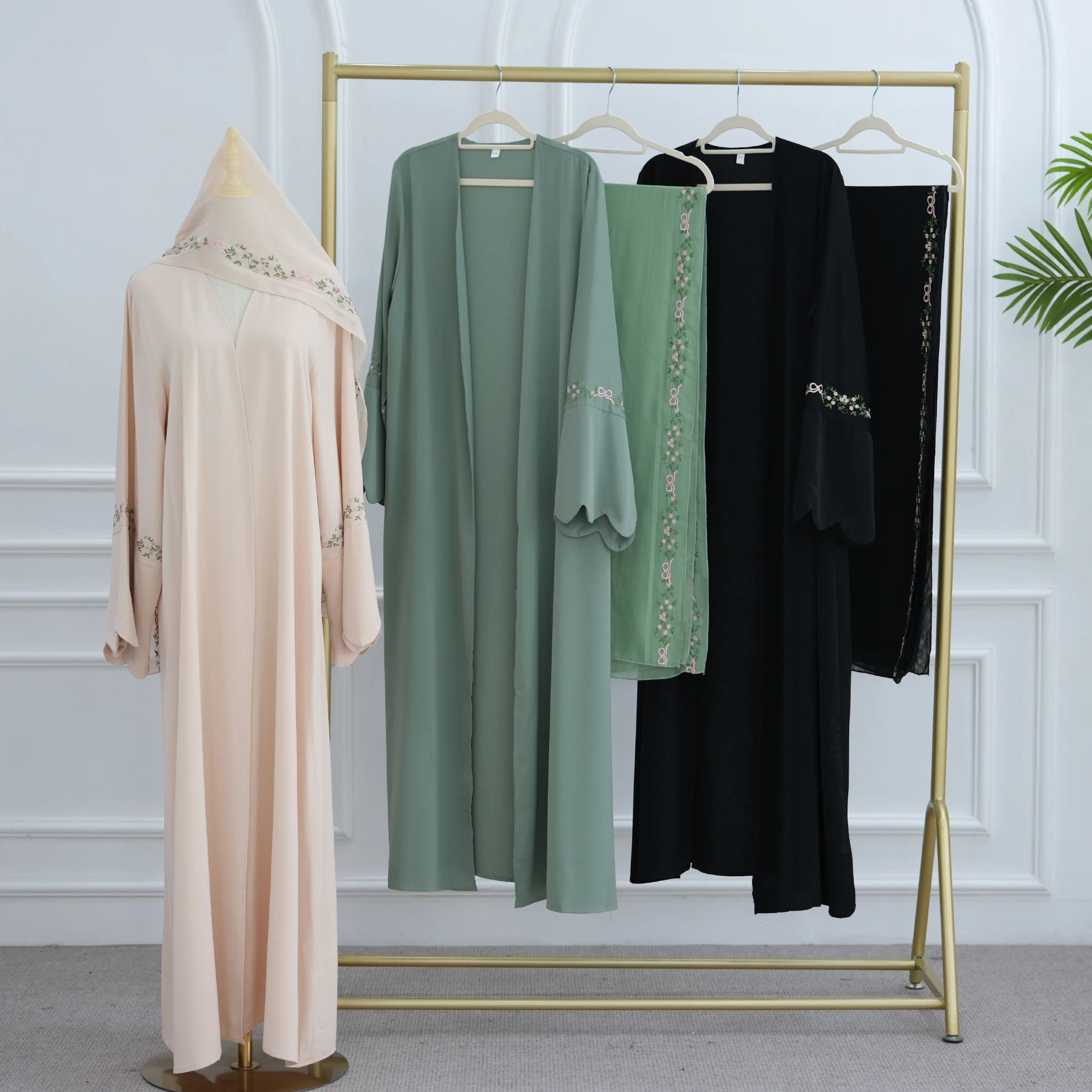 Sweet Floral Embroidery Dubai Abayas for Women, Open Front Kimono Abaya Hijabi Outfit, Evening Party Ramadan Islamic Clothing