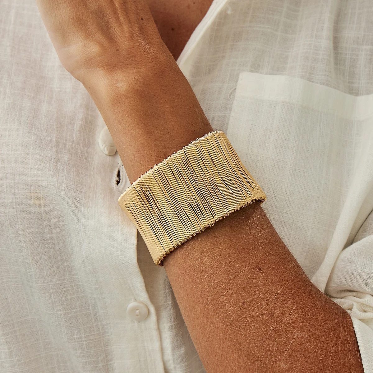 Salircon Vintage Creative Metal Stripe Silk Opening Bangles Women Hip Hop Punk Wide Cuff Gold Color Geometric Bracelets Jewelry