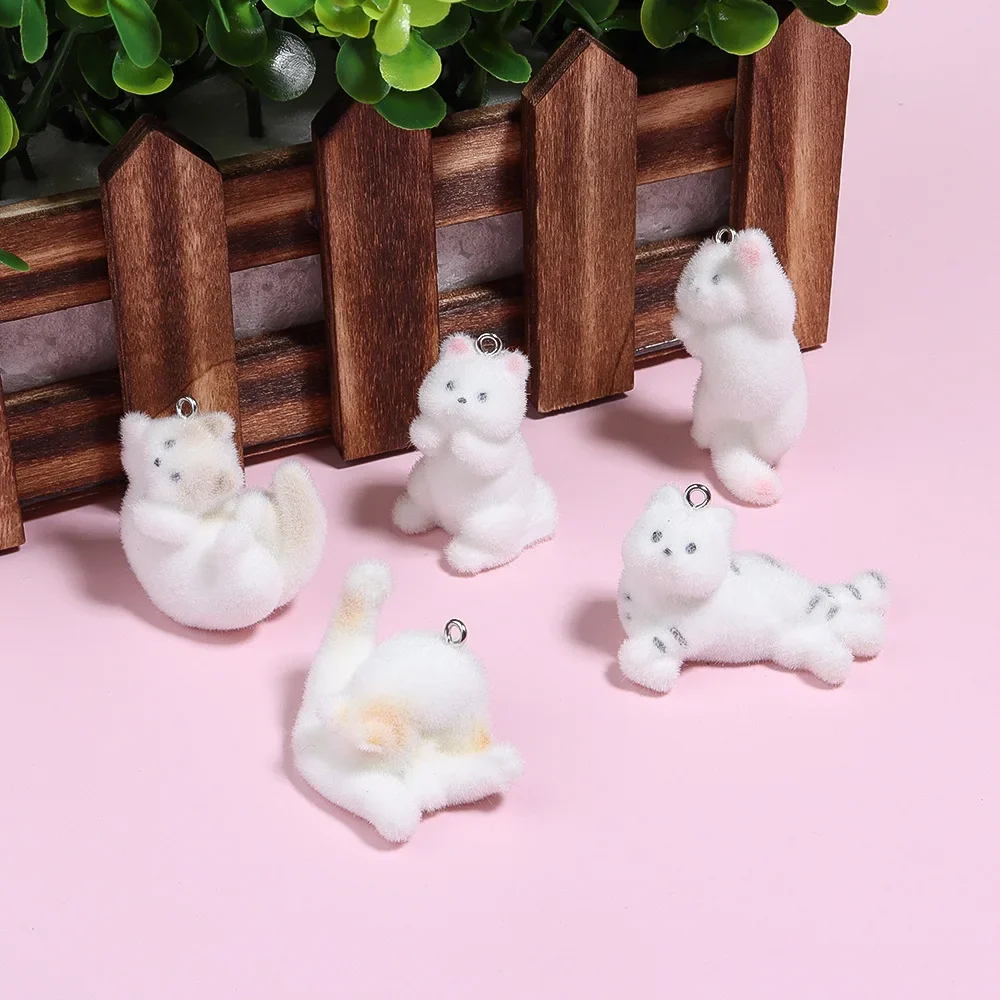 20 Stuks 3d Schattige Flocking Cat Hars Bedels Cartoon Mini Cat Animalv Pluche Hanger Voor Sleutelhanger Oorbel Diy Ambachten Sieraden Maken