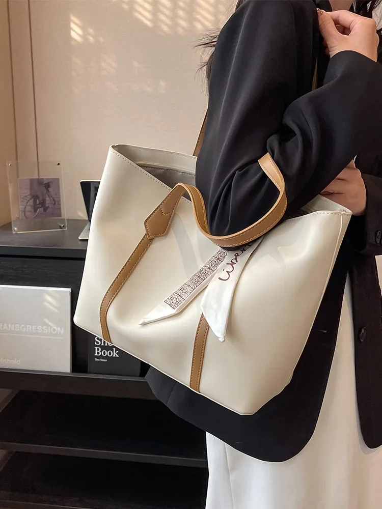 

Lightweight Business Casual Large Capacity Tote Bag For Women Double Handle Elegant Style Handbag Shoulder Bag