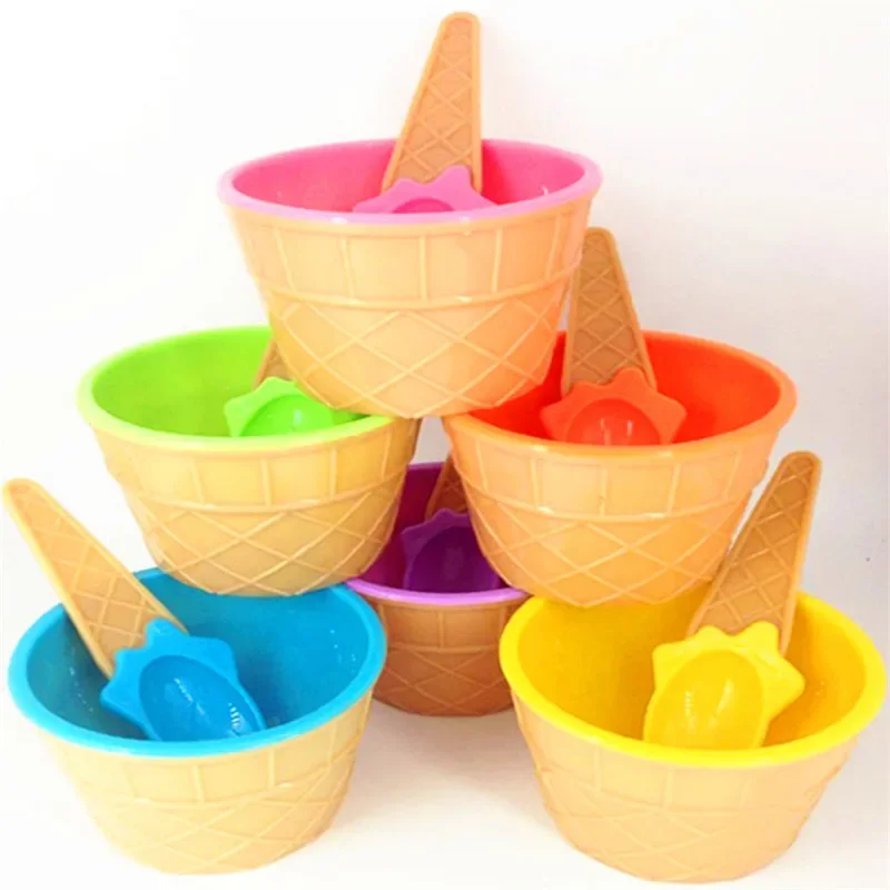 1 Set Children Colored Ice Cream Dessert Small Bowl + Cone Spoon Plastic Children\'s Party Style Dollhouse Kitchen Accessory
