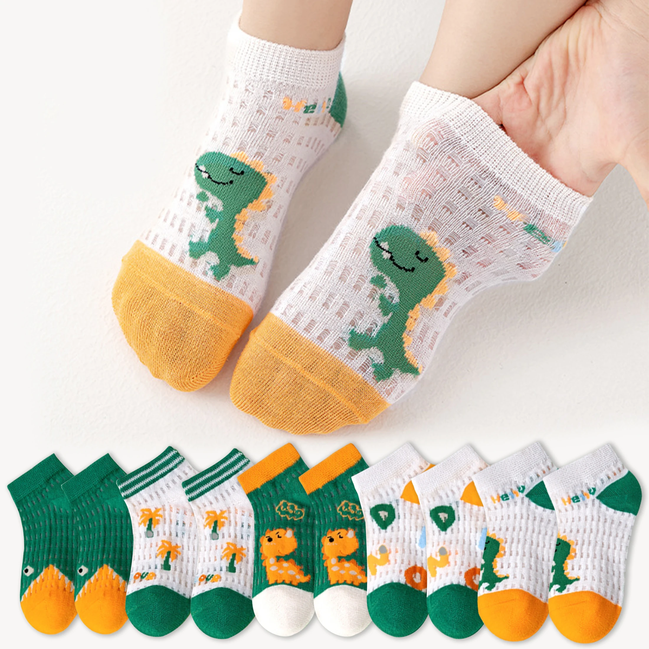 5 Pairs of Children's Socks with Cartoon English Green Dinosaur Pattern, Trendy and Versatile Mesh Breathable Mid-Tube Socks for Boys, Suitable for Daily Life