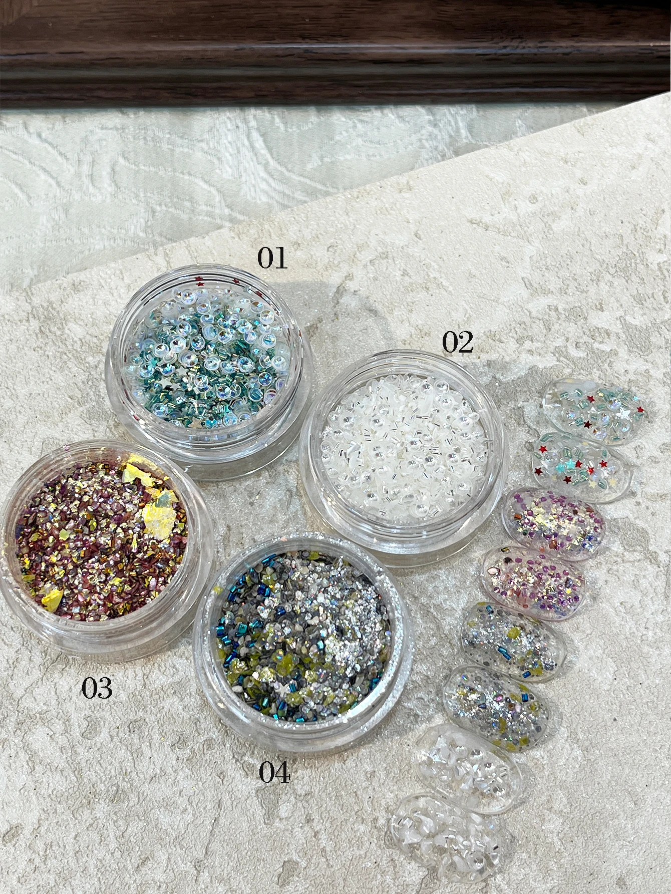 صناديق من ملحقات فن الأظافر لعيد الميلاد، شظايا فنية أظافر أوبال فائقة السطوع ورقيقة، حصى فن الأظافر، ترتر على شكل نجمة مناسبة f