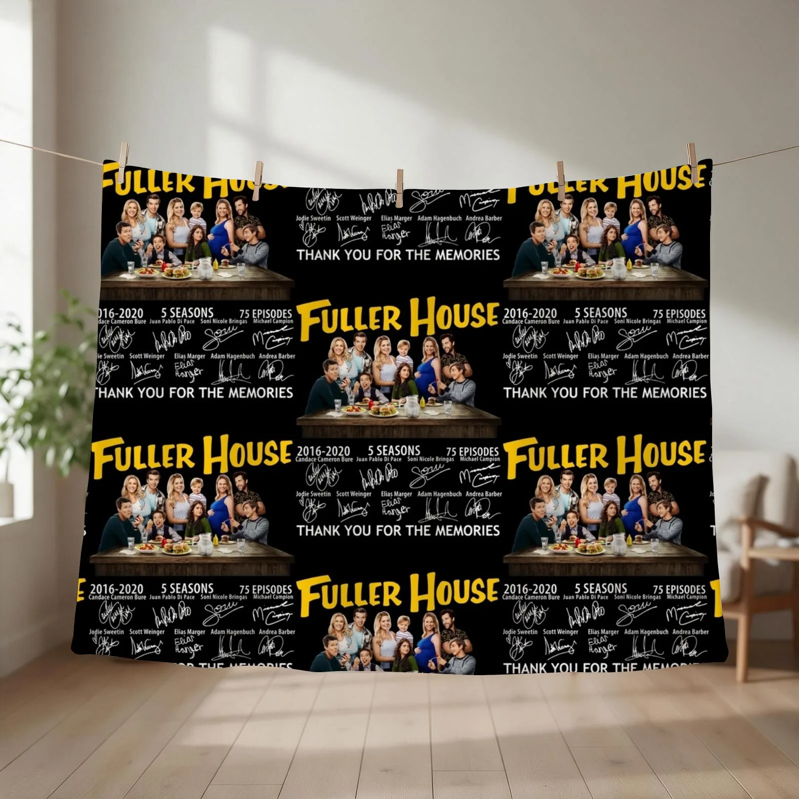 Pretty Fuller House Thank You For The Memories Throw Blanket couch cozy soft plush fuzzy picnic outdoor blanket