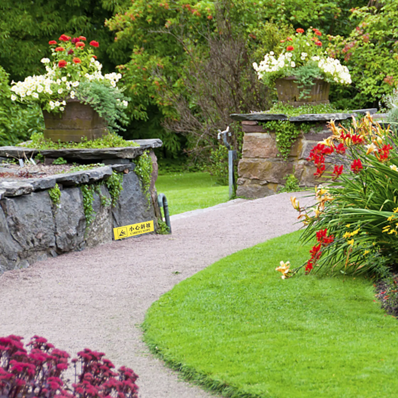 

4pcs Thickened Slippery Caution Stickers Pvc Waterproof Floor Decals For Public Place Stair Outdoor Safety Traffic