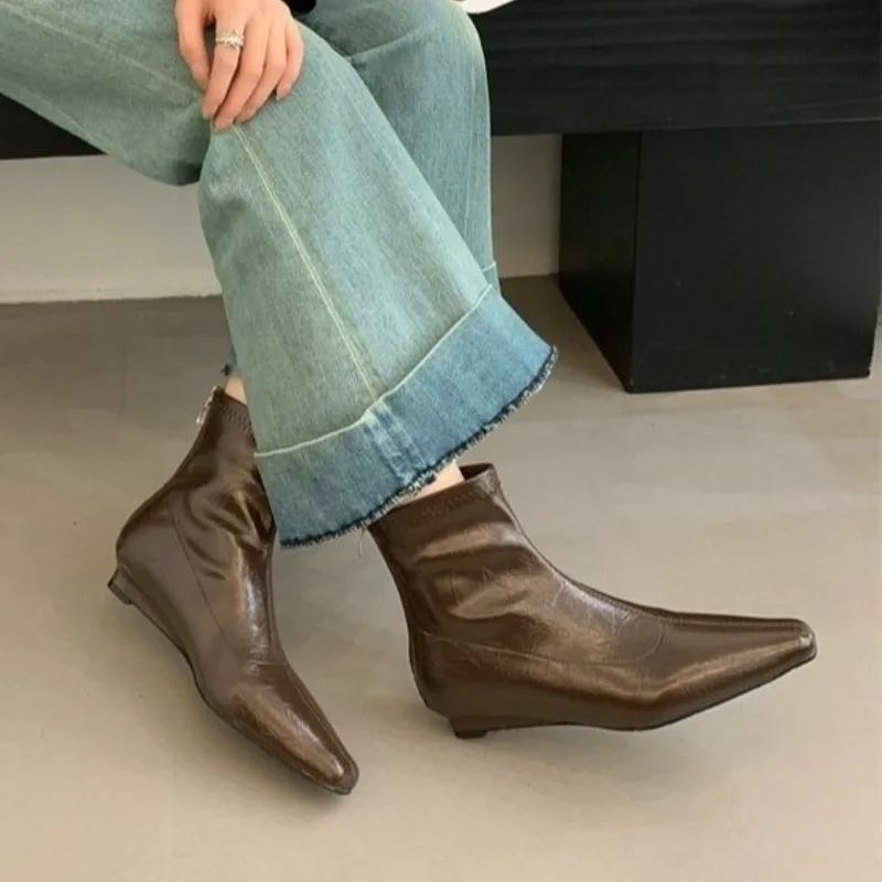 2025 Autumn Women A… - image