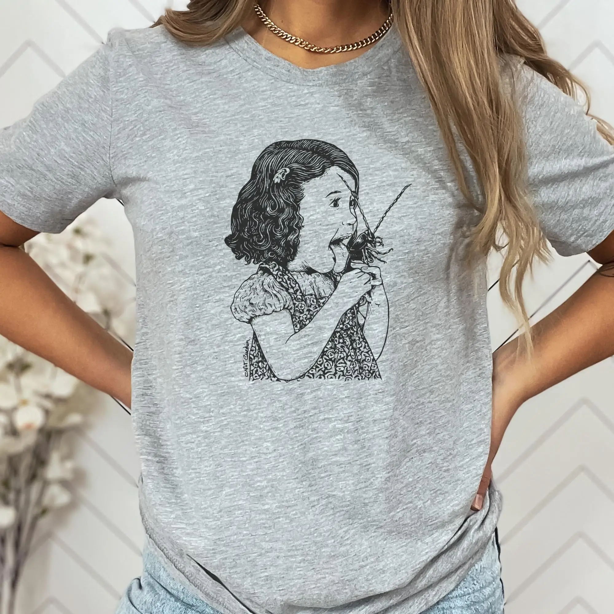 Weird Girl with Bug Shirt Surreal Insect Lick Graphic Tee Retro Creepy Cute Art T Shirt Bizarre Funny Gift for Nature