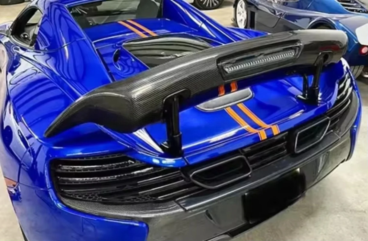 

Прецизионный задний спойлер FORMcLaren MP4 12C 650S из натурального углеродного волокна, крыло 2014-2016 гг.