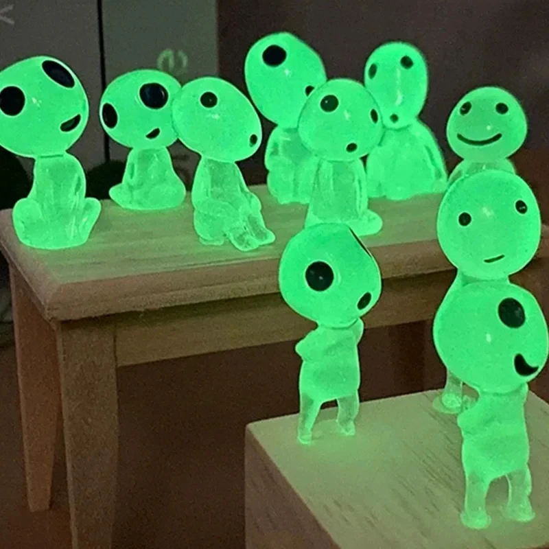 10/20/40Pcs Luminous Tree Spirits Micro Landscape Figure Ornament Outdoor Glowing Miniature Statue Potted Garden Accessories