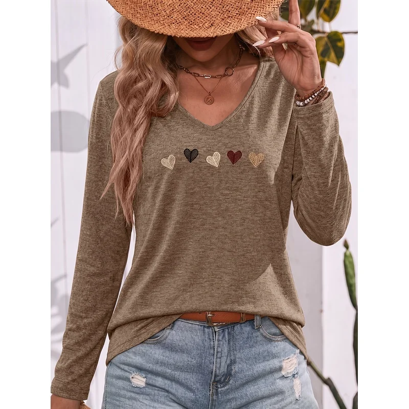 Minimalist Versatile Hand Drawn Line Style Earth Tone Exquisite Heart Pattern Printed V Neck Long Sleeve T Shirt Easy And Warm P