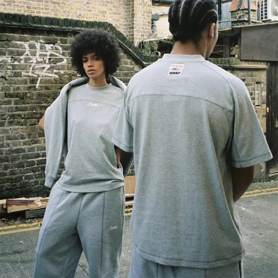 

Летняя новая модная повседневная универсальная модная женская футболка с принтом Devil Island oulder ey ort Sve High Street