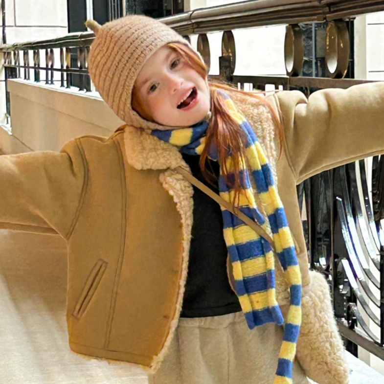 

Girls Coat 2025 Autumn and Winter New Childrens Clothing Korean Style Girls Baby Simple Suede Fur One Lapel Thick Coat