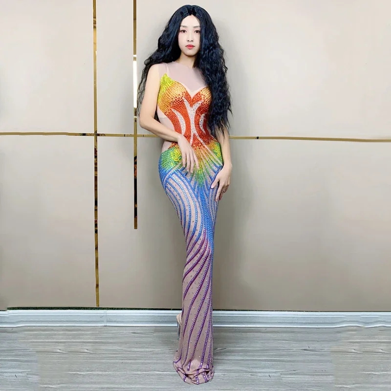 Kolorowa Sukienka Wieczorowa z Cyrkoniami dla Piosenkarki, na Imprezę, Bal, Urodziny, Strój na Scenę, Pokaz Mody, Kostium XS7417