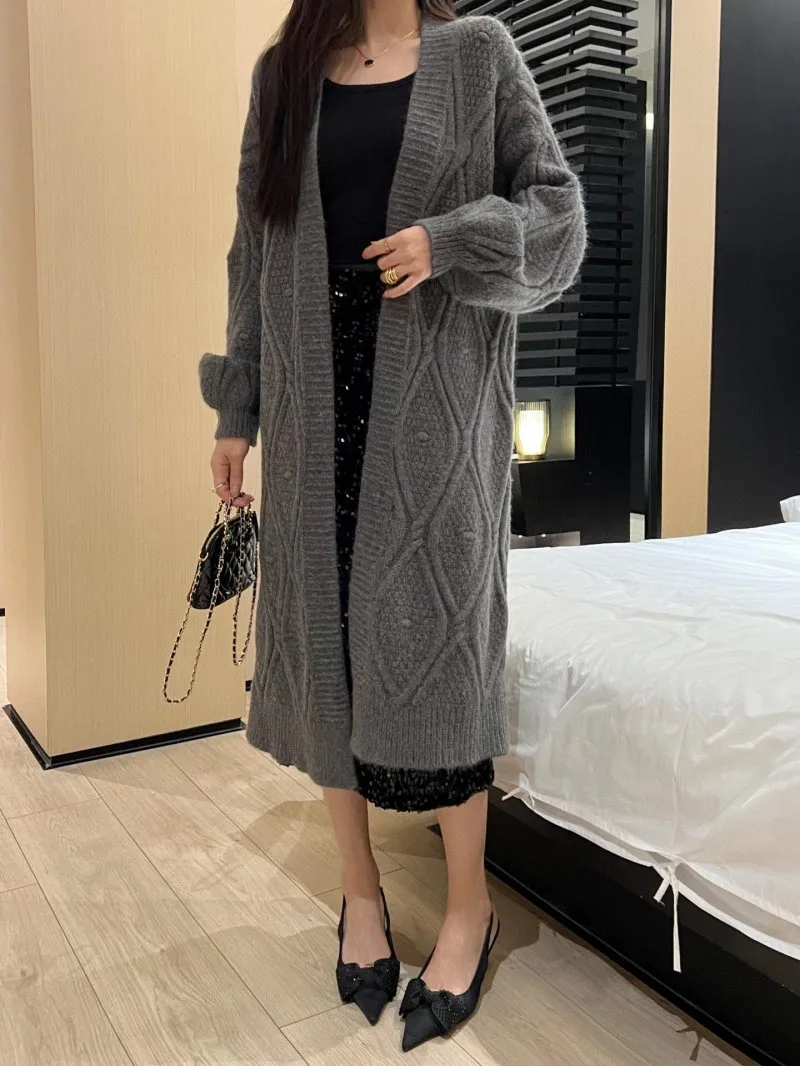 Autumn and Winter 2024 New Women's Sweater Fashion Delicate Girl Style 3D Fried Dough Twists Knitted Wool Long Cardigan Coat