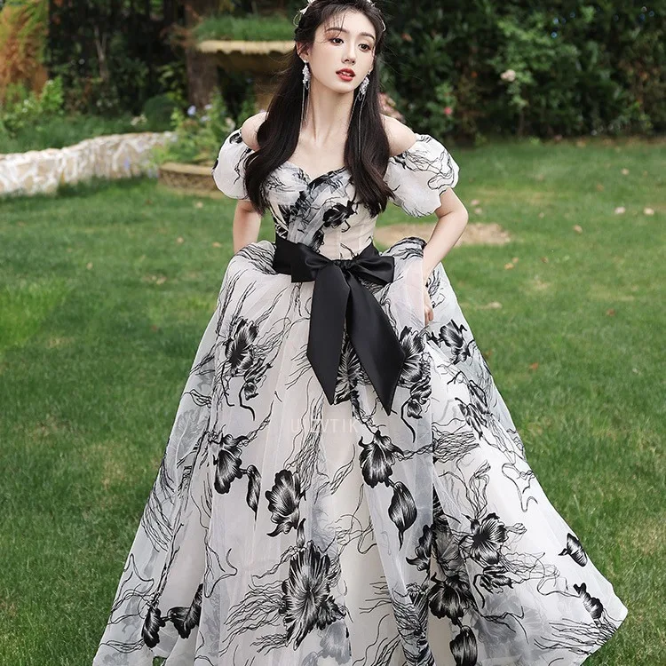 긴 이브닝 드레스 Strapless 우아한 바닥 길이 민소매 a 라인 플리츠 아플리케 Tulle Black New Party Formal Dresses Women