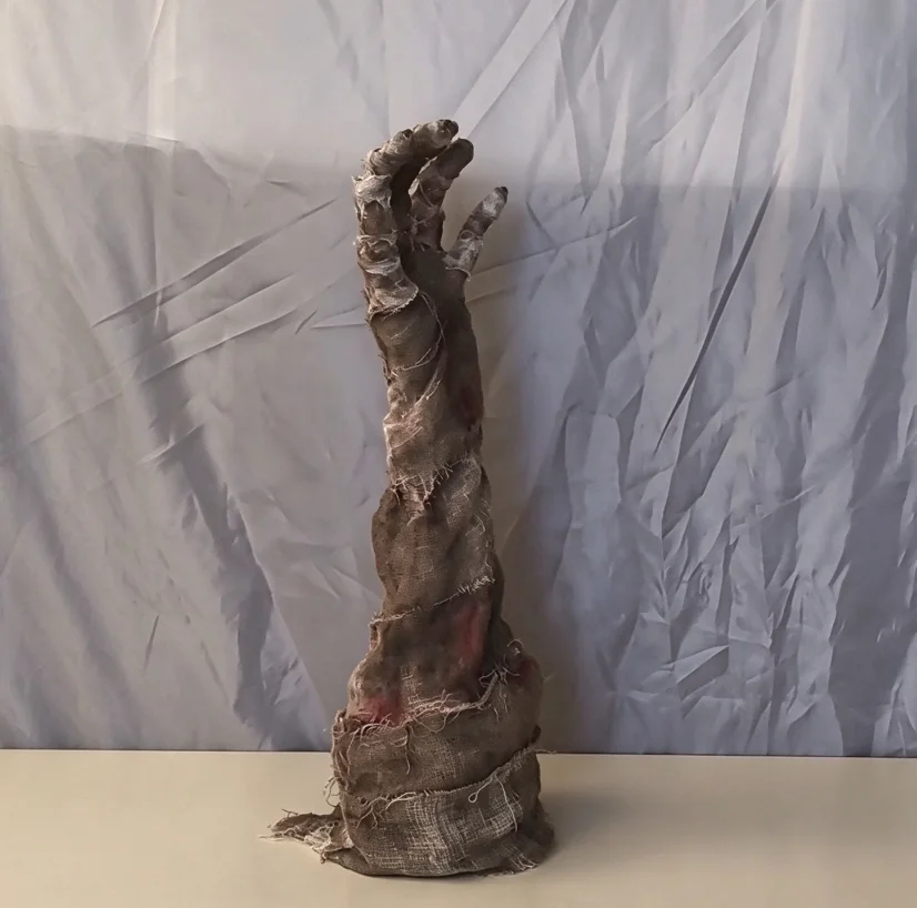 Halloween Mummy Bandage Hand Prop Realistic Horror Scary Hand Ornament for Haunted House Party Prank Scene Home Tabletop Decor