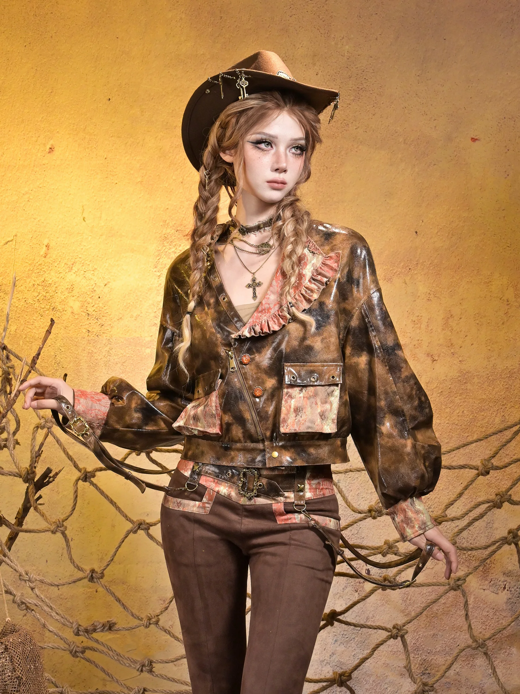 

Кожаная куртка Xutra ipwre Secret Garden в стиле стейт-панк ретро для девушек, с хлопковыми вставками, коротким рукавом и застежкой-молнией