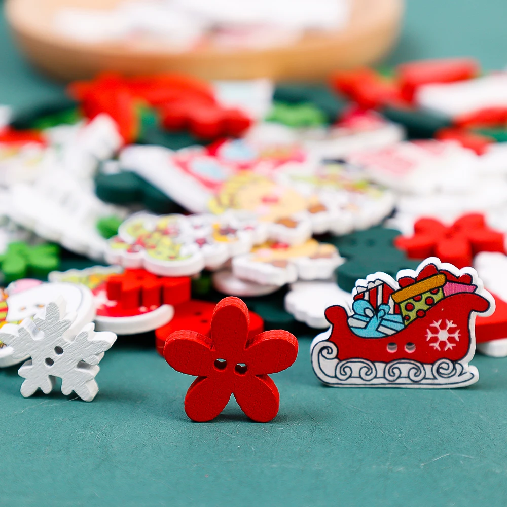 100/50Pcs Christmas Wooden Buttons Mini Xmas Tree Snowflake Sewing Buttons For Home Xmas Holiday Scrapbook Clothes Accessories