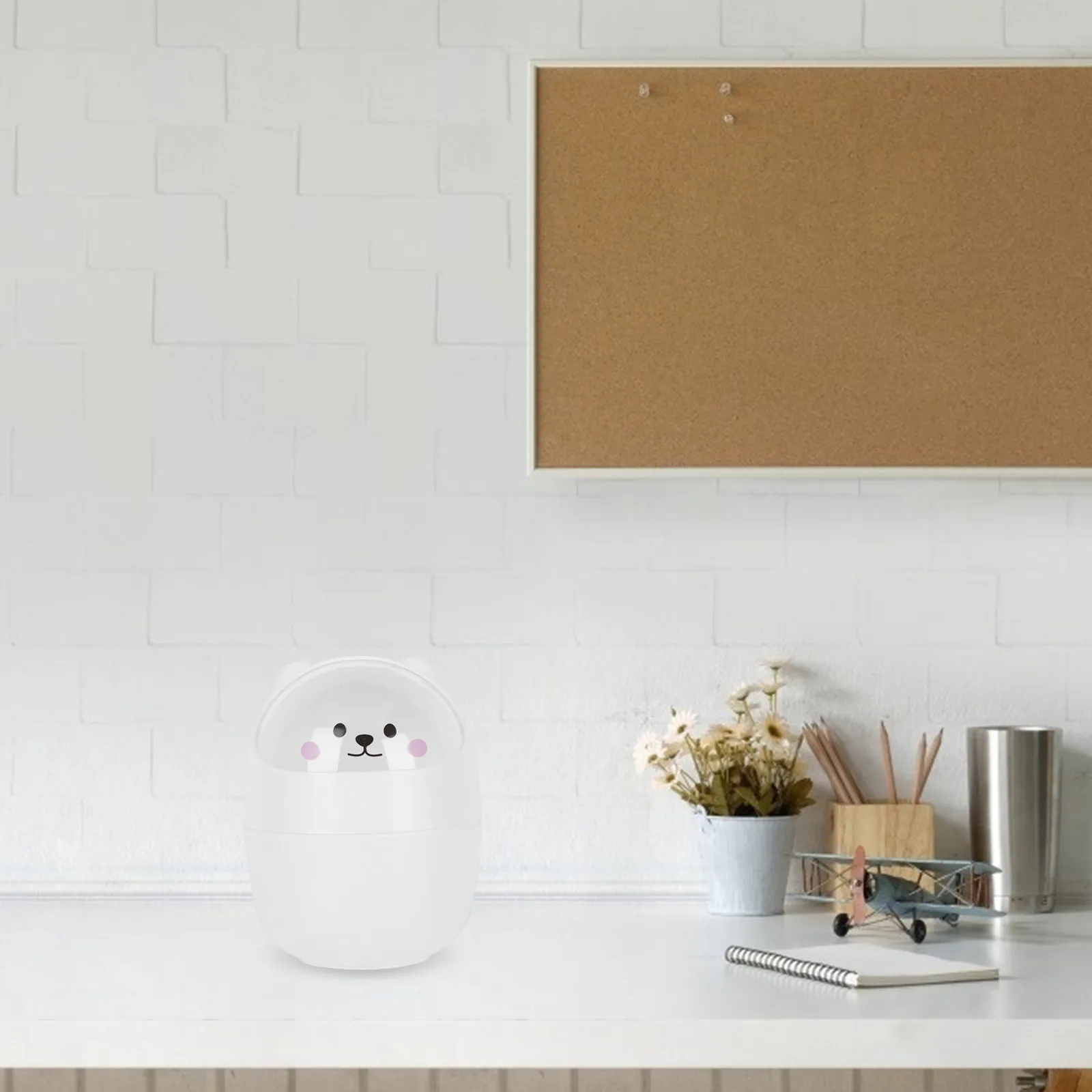 

Миниатюрная настольная мусорная корзина с милым дизайном в виде животных, с откидной крышкой, для офисного стола, ванной комнаты, туалетного столика, легкая, пластиковая, 1 шт.