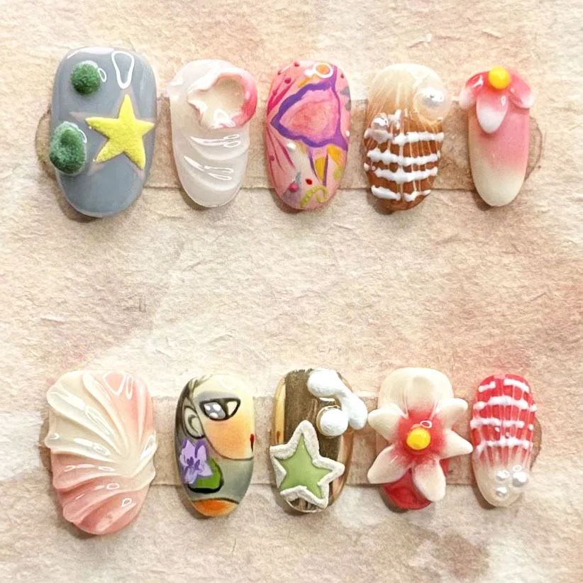 10pcs Handmade Press on Nails New 3D Carved Flowers Japanese Cute False Nail Summer Shell Starfish Short Round Fake Nail Tips