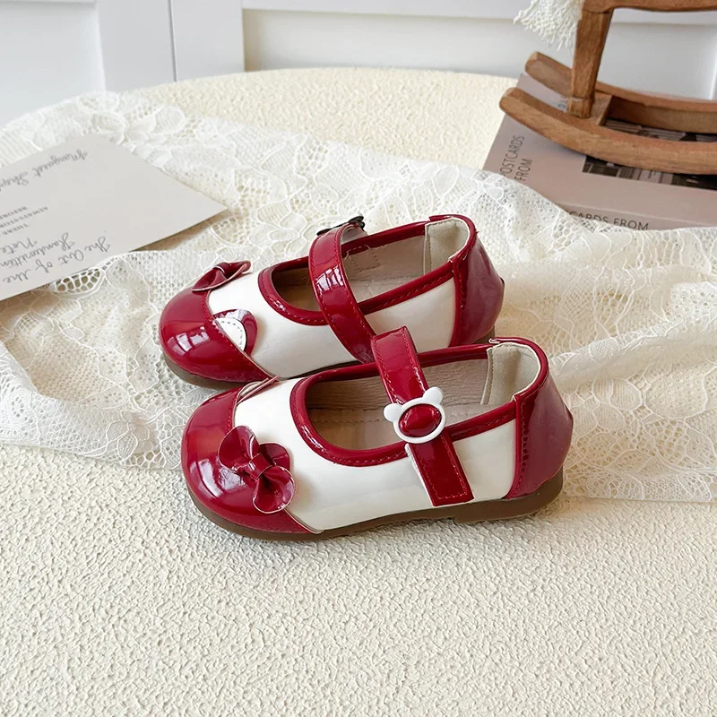 

Children Leather Shoes for Girls 2025 Autumn Winter New Fashion Korean Style Soft Bottom Anti-slippery Versatile Princess Shoes