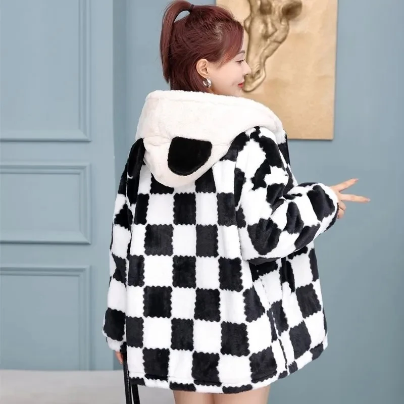 Checkerboard Lamb Cashmere Jacket Women's Overcoat Autumn Winter 2023 New Thicke Warm Parker Coat Fashion Loose Hooded Coat