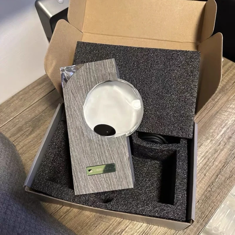 

Magnetic Fluid Light Speaker - Music Rhythm Motion Sensor Ornaments Decompression Creative Gift with Sound Equipment