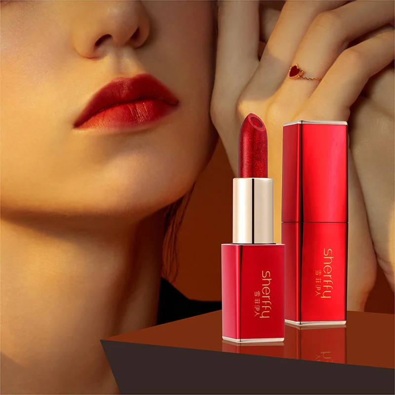 Sandwich pearlescent lipstick improves complexion does not stick to the cup not easy to fade temperature change lipstick Makeup