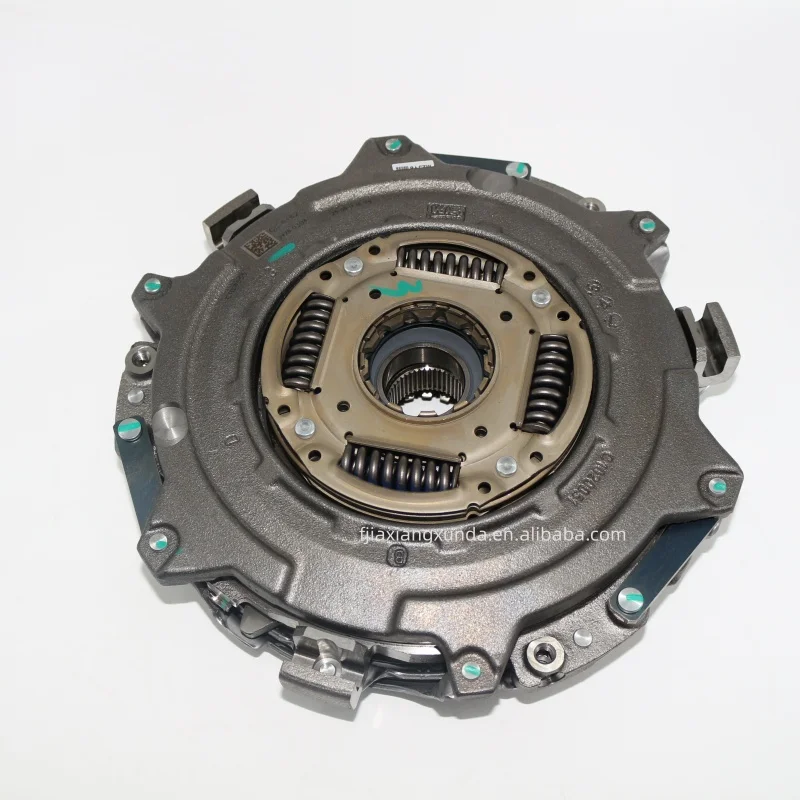 

Original Car 7T35 7DCT250 Clutch Assembly 7-speed Dual Clutch Clutch Kit 24270578 24284688 24280304 for RO-EWE