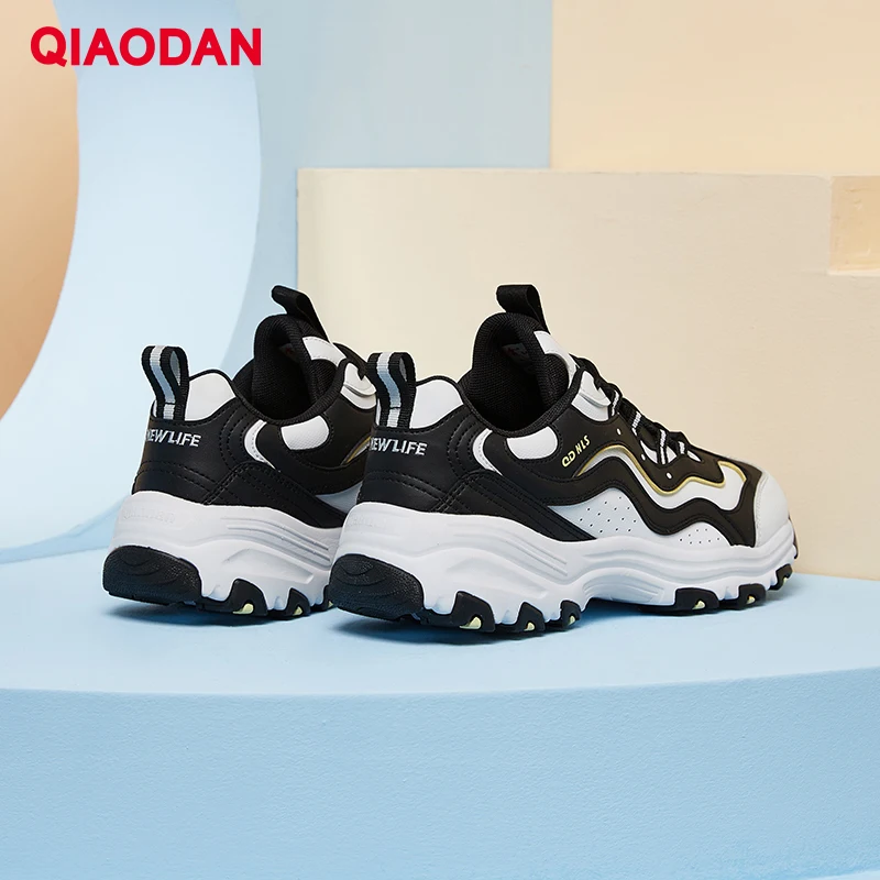 QIAODAN Sneakers Men Fashion 2025 New Men's Chunky Sneakers Anti-skid Thick Sole Hard-Wearing Footwear Casual Shoes XM35210321