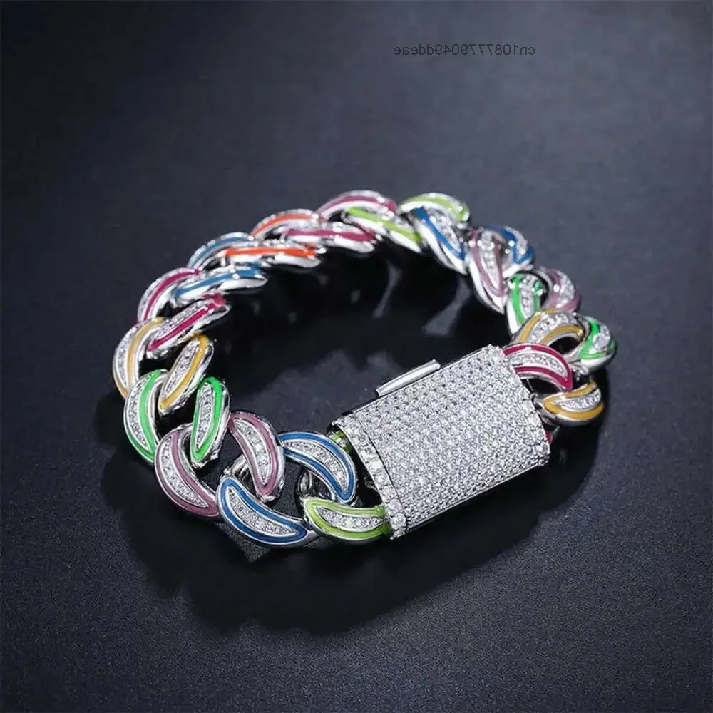 

Hip Hop Rapper Style 925 Silver Gold Plated Miami 18mm Moissanite Bracelet Cuban Chain Iced Out Jewelry